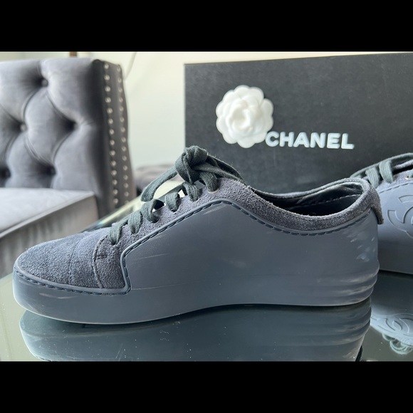 Chanel sneakers - Picture 2 of 8